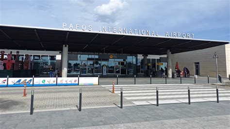 paphos airport arrivals and departures.